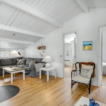 3 Bedroom Lovely In Thisted * Sønder Vorupør