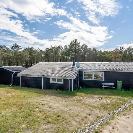 3 Bedroom Lovely In Thisted * Sønder Vorupør